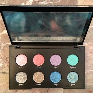 NEW Urban Decay MOONDUST Eyeshadow Palette